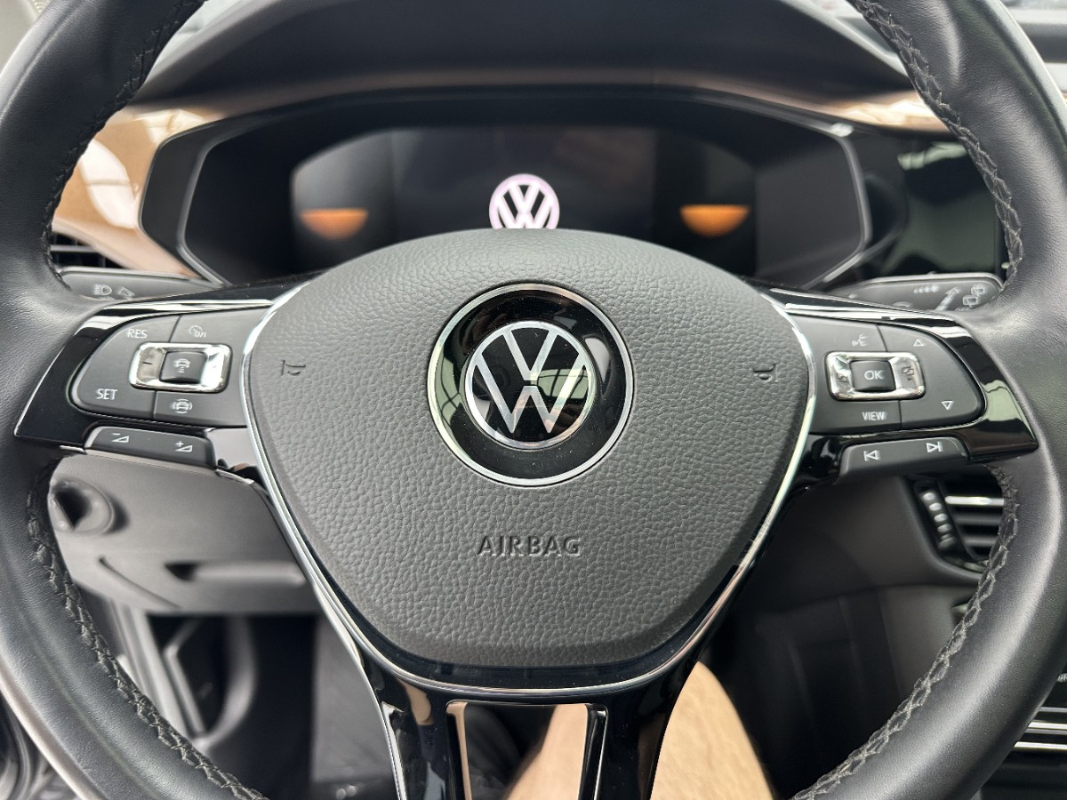 Volkswagen Tharu 2023 car image #13