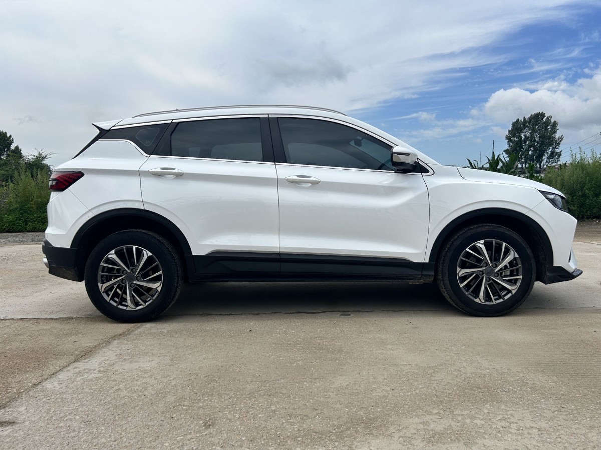 GEELY Coolray 2022 immagine di auto #7