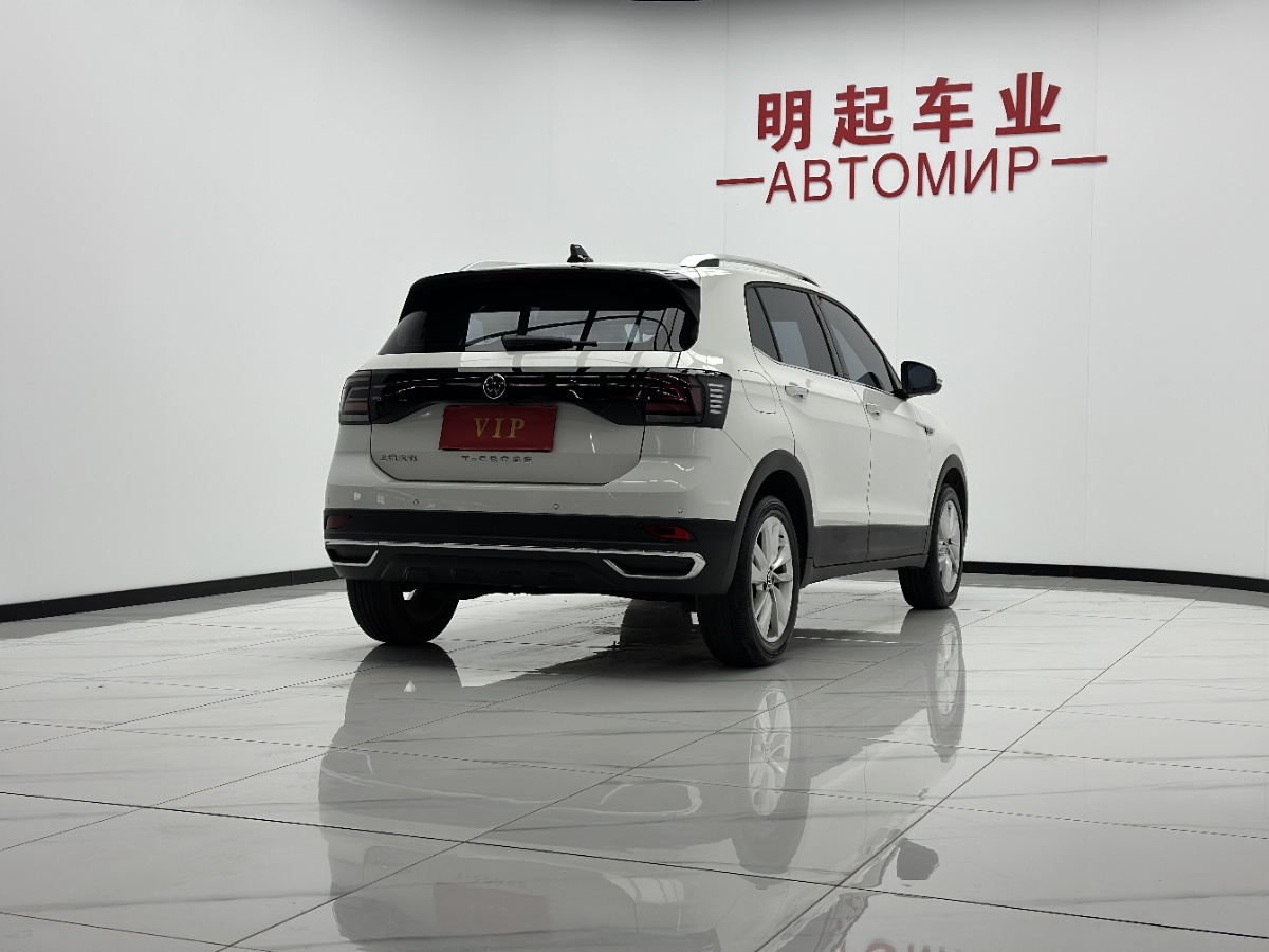 Volkswagen T-Cross 2022 car image #9