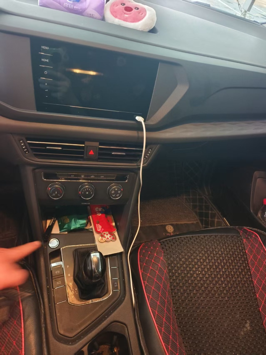 Volkswagen Tharu 2022 car image #5