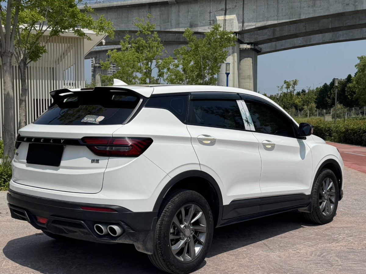 GEELY Coolray 2025 #4 GEELY Coolray 2025 car image #4