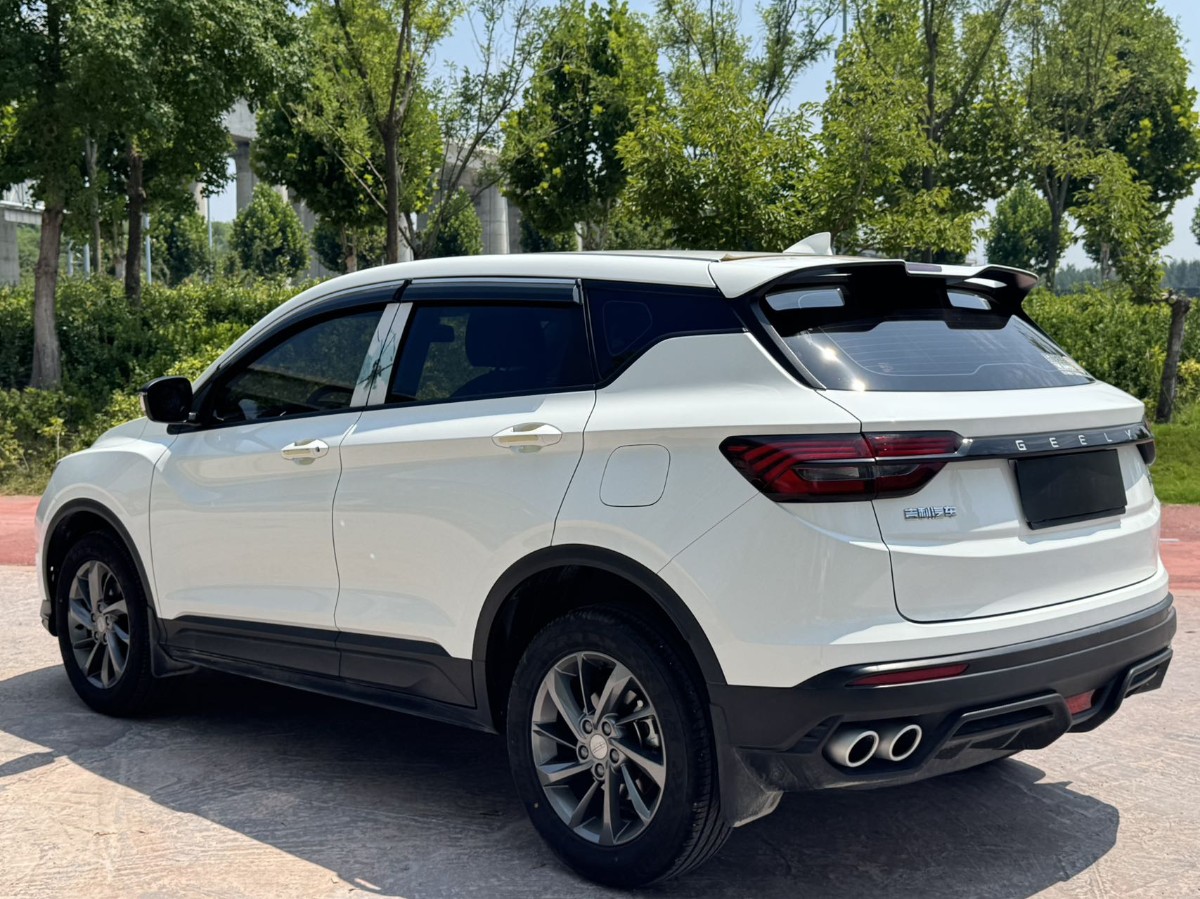 GEELY Coolray 2025 #5 GEELY Coolray 2025 car image #5