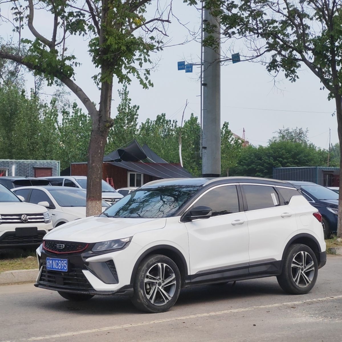 GEELY Coolray 2021 GEELY Coolray 2021 car image