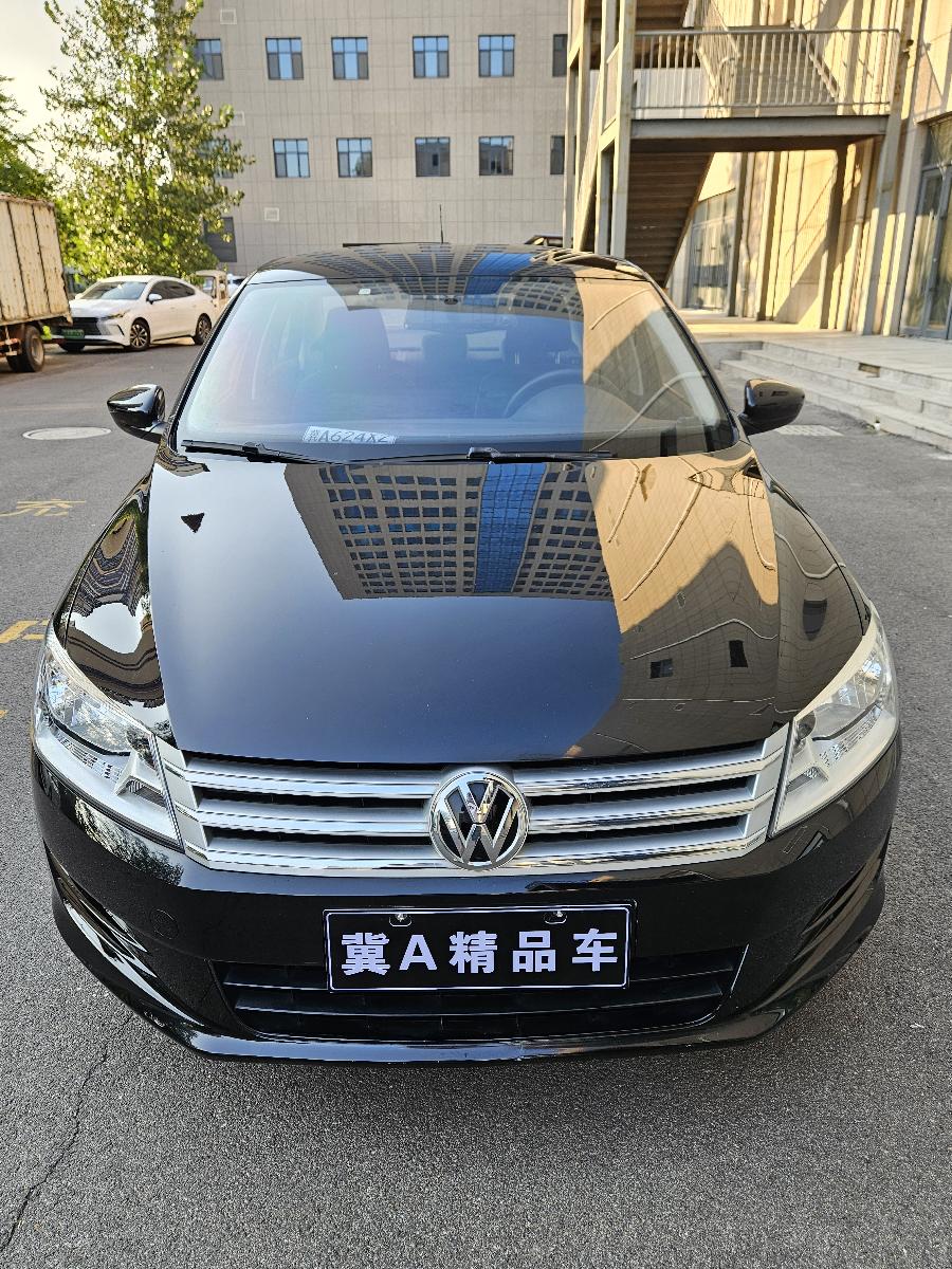 Volkswagen Santana 2014 car image #2