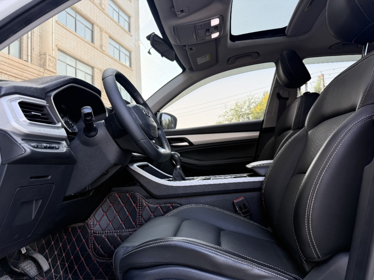 GEELY Vision X6 2020 car image #4