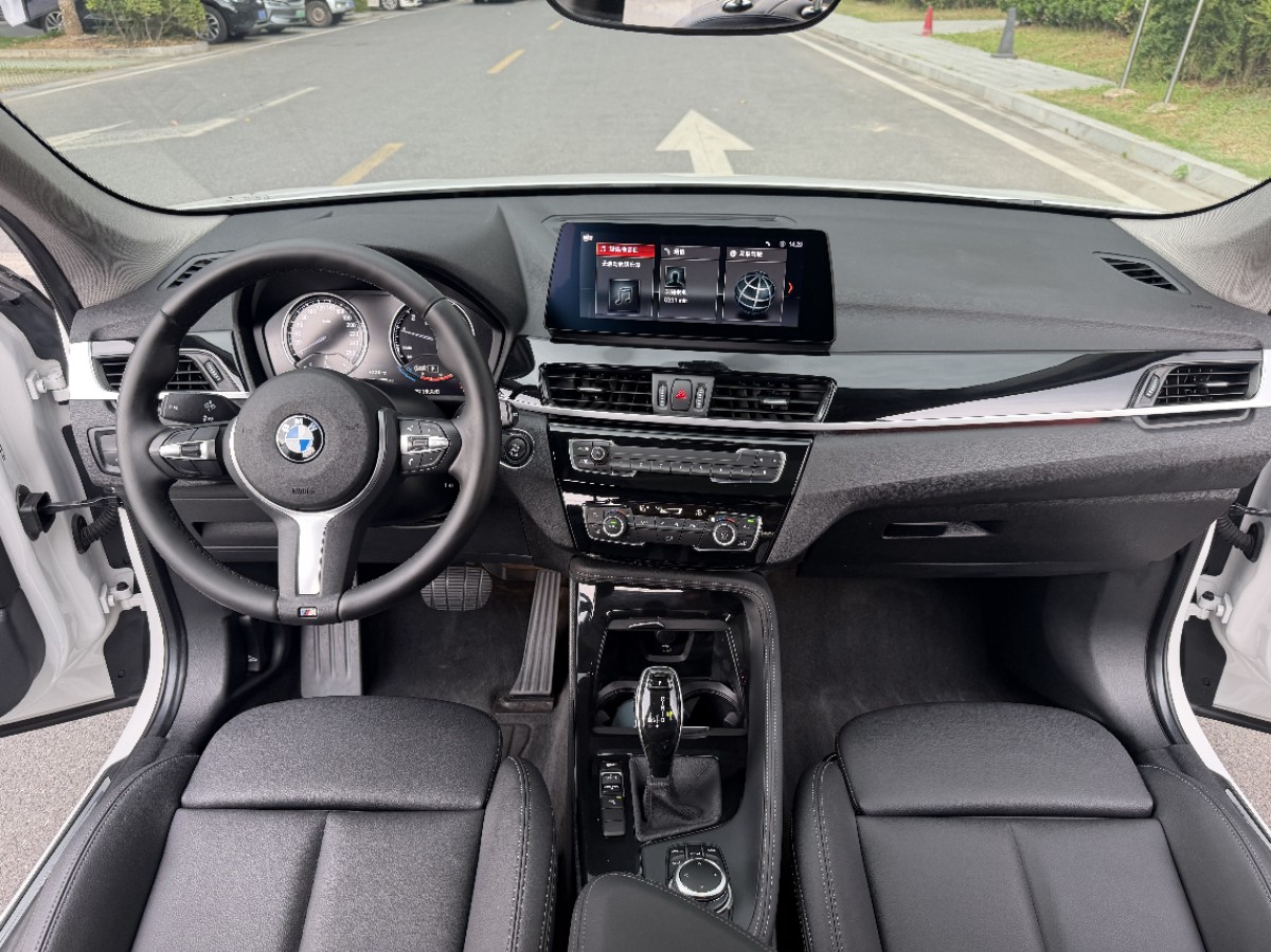 BMW X1 2022 car image #8