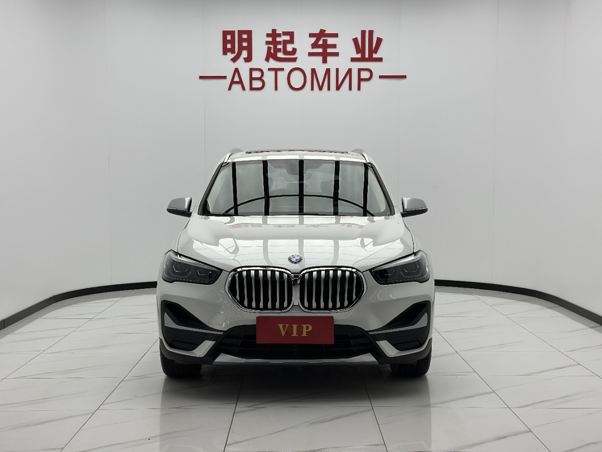 BMW X1 2023 car image #2