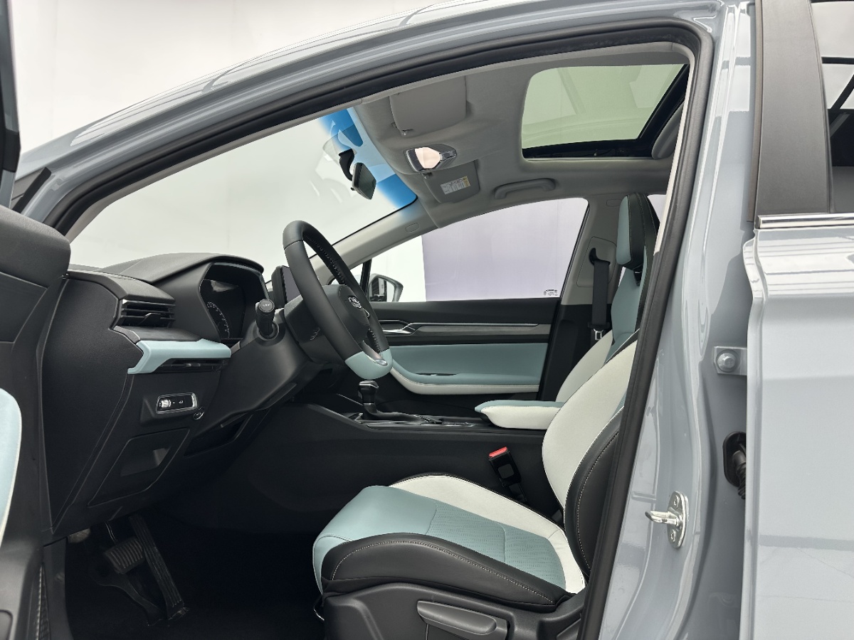 GEELY Emgrand S 2022 car image #5