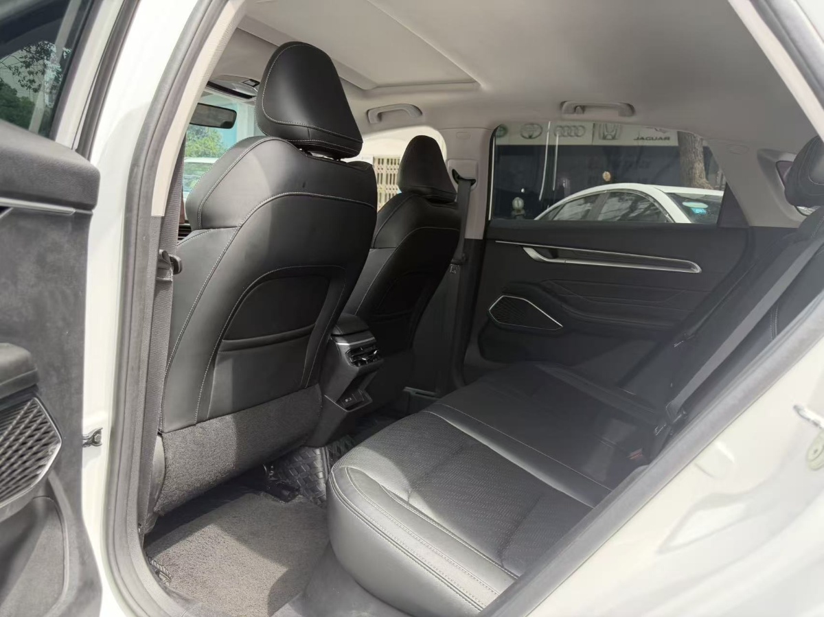 GEELY Emgrand 2023 #5 GEELY Emgrand 2023 car image #5