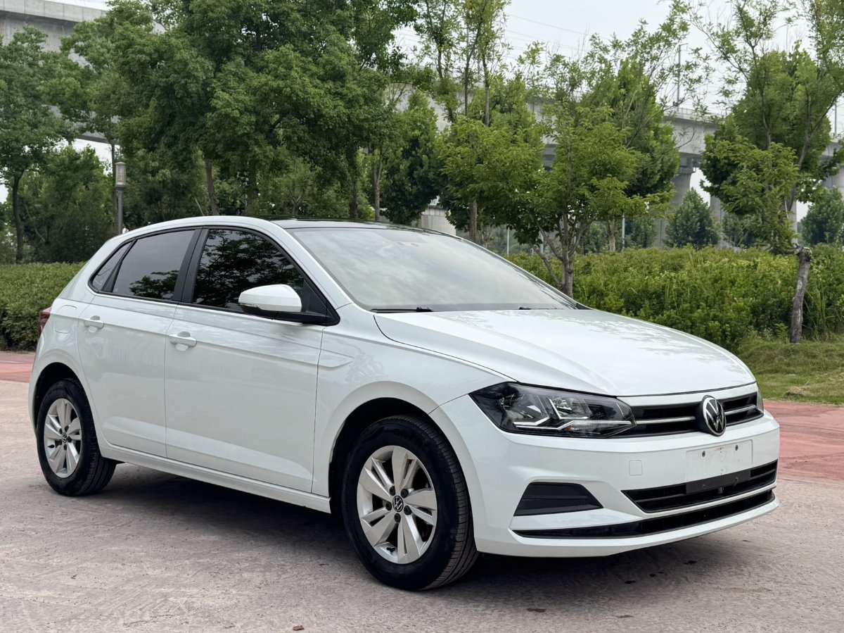 Volkswagen Polo 2024 car image #3