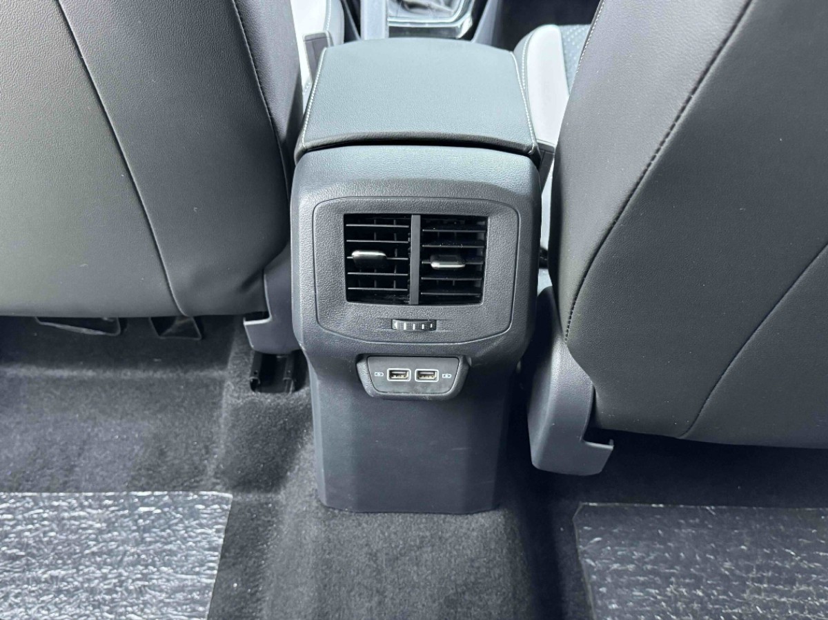 Volkswagen Tacqua 2020 car image #9