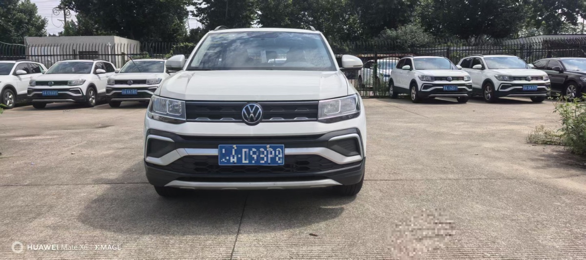 Volkswagen T-Cross 2024 car image #4