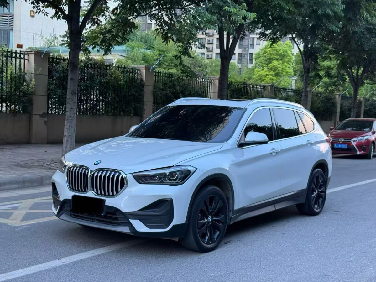 BMW X1 2019 BMW X1 2019 car image