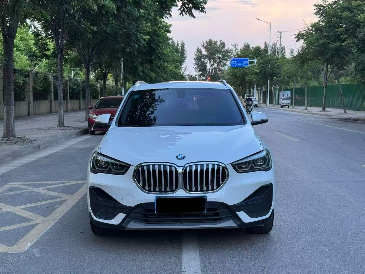 BMW X1 2019 #2 BMW X1 2019 car image #2
