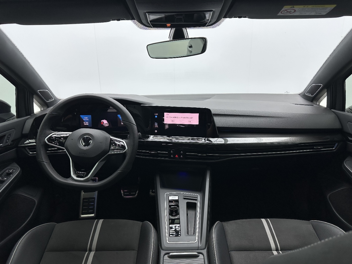 2023 car image #7