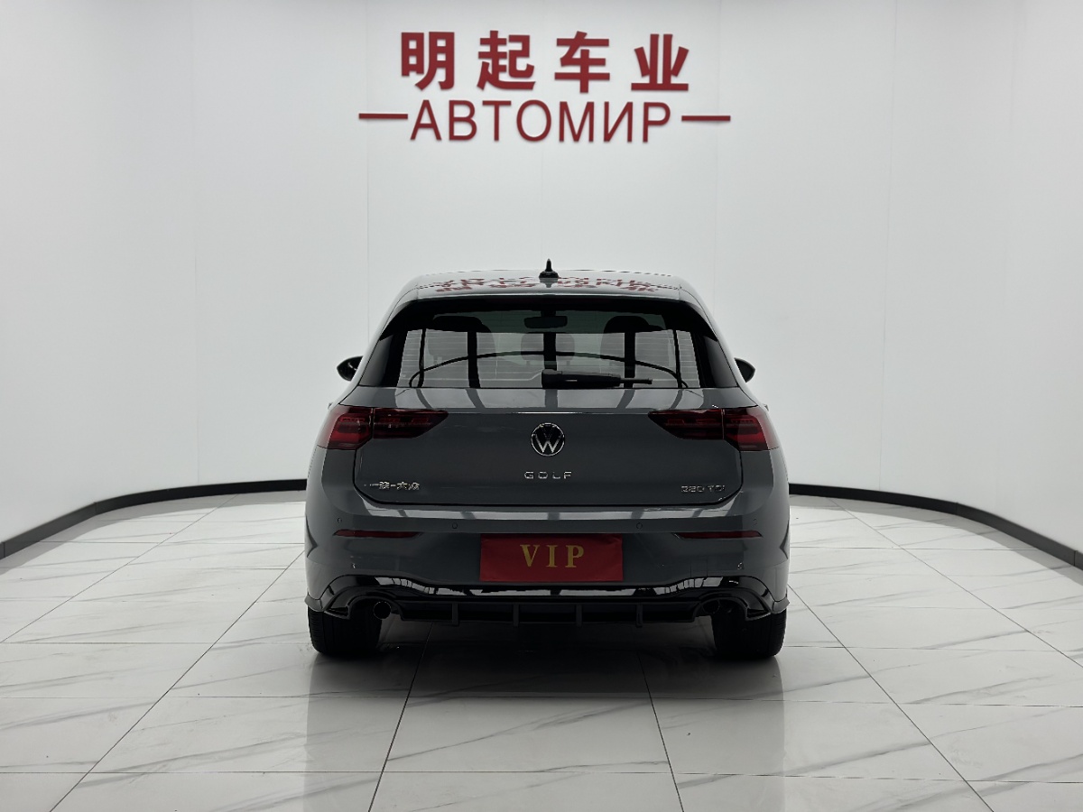 2023 car image #10