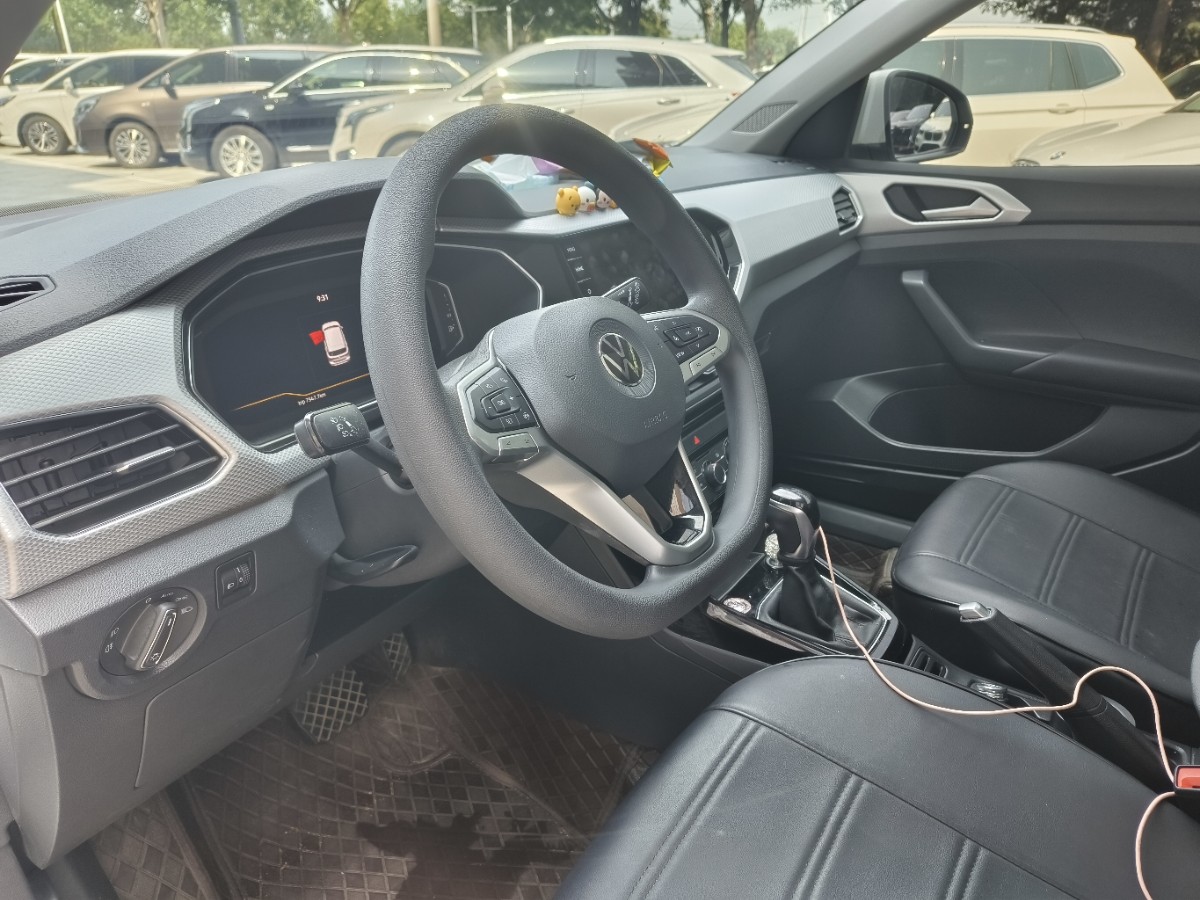 Volkswagen Tacqua 2022 car image #4