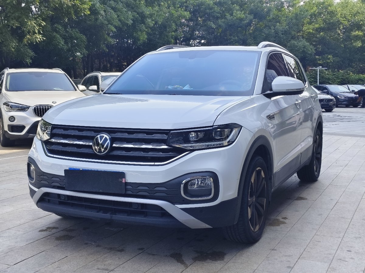 Volkswagen Tacqua 2022 car image #2