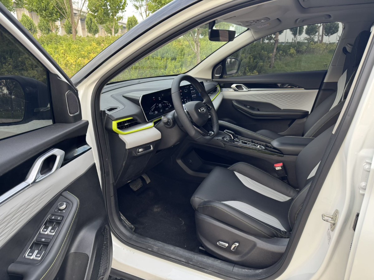 GEELY Coolray 2024 #7 GEELY Coolray 2024 car image #7