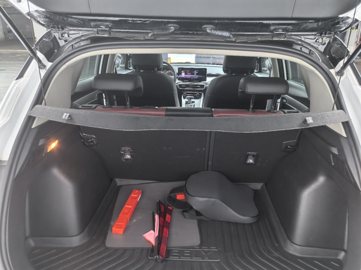 GEELY Coolray 2022 #10 GEELY Coolray 2022 car image #10