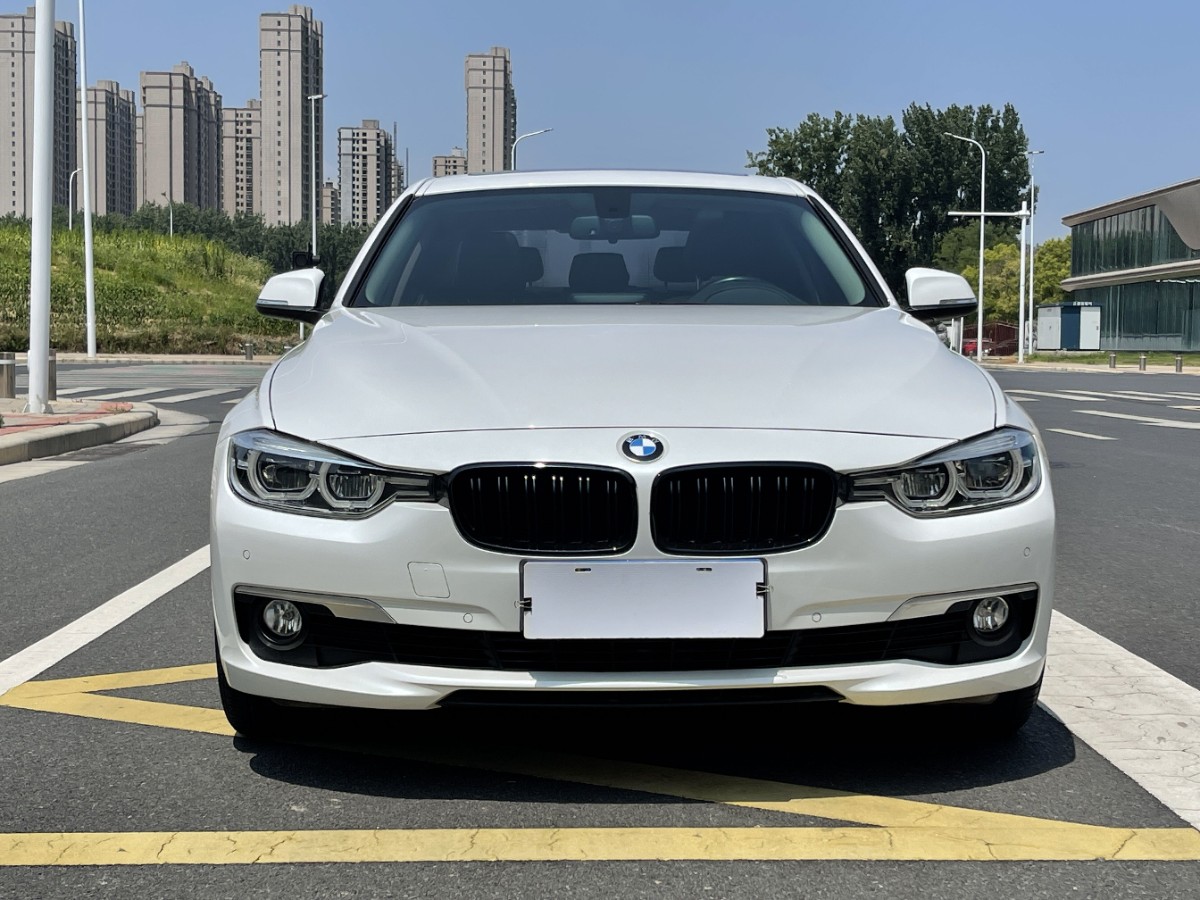 BMW 3 Series 2018 #2 BMW 3 Series 2018 car image #2
