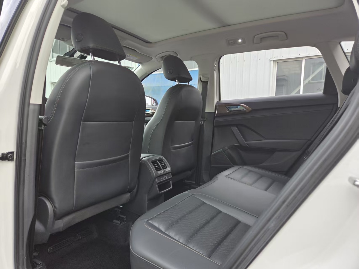Volkswagen Tharu 2021 #2 Volkswagen Tharu 2021 car image #2