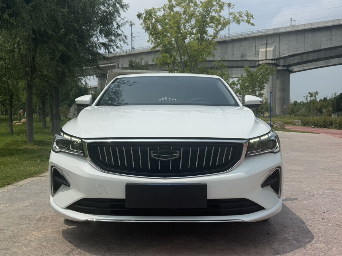 GEELY Emgrand 2023 car image #2