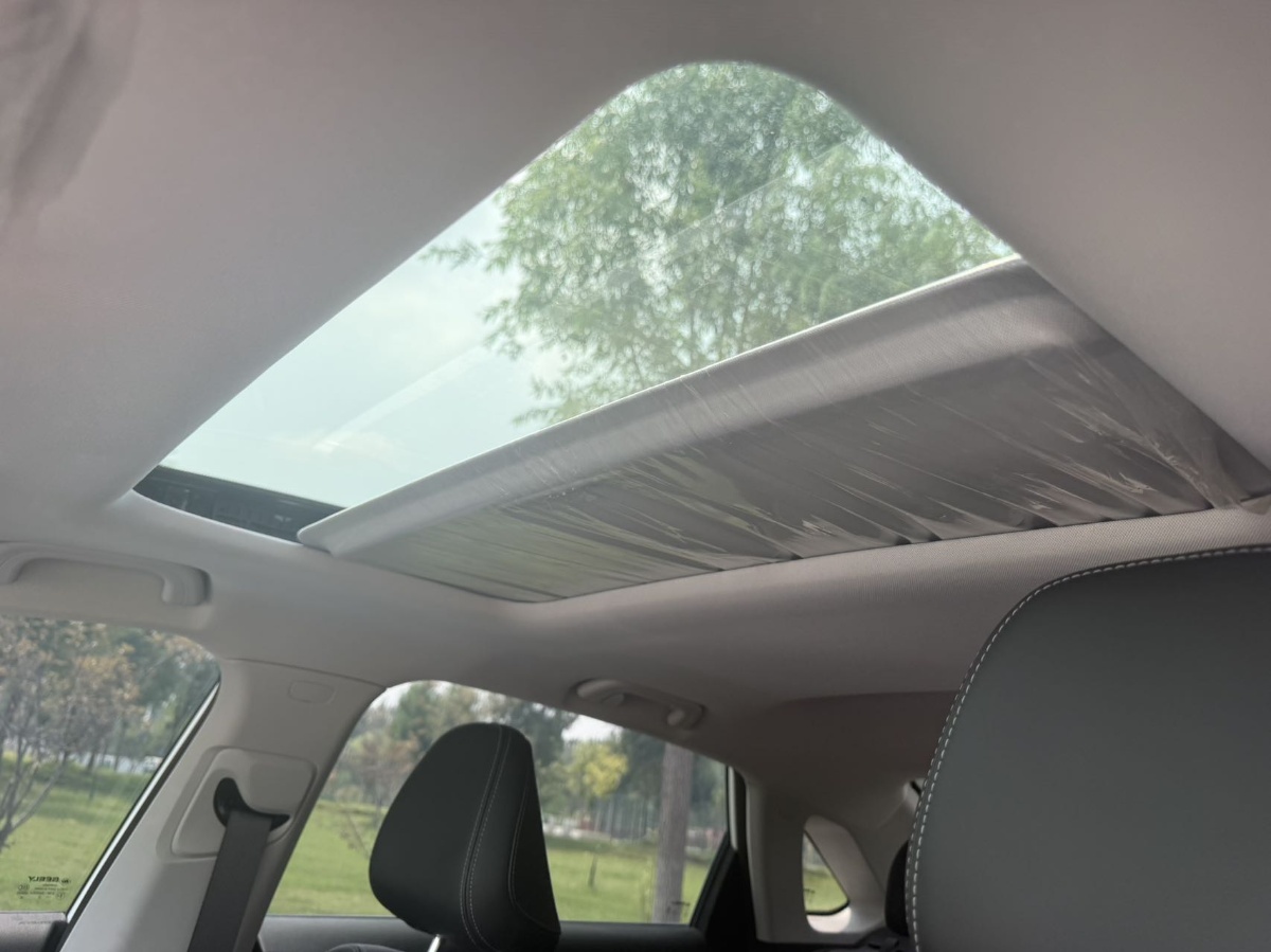 GEELY Emgrand 2023 car image #8