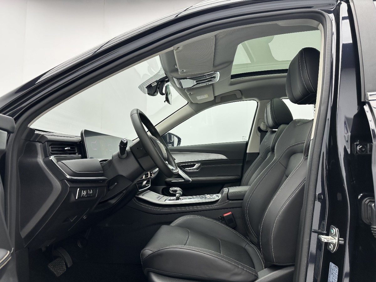 Jetour X70 PLUS 2022 car image #5