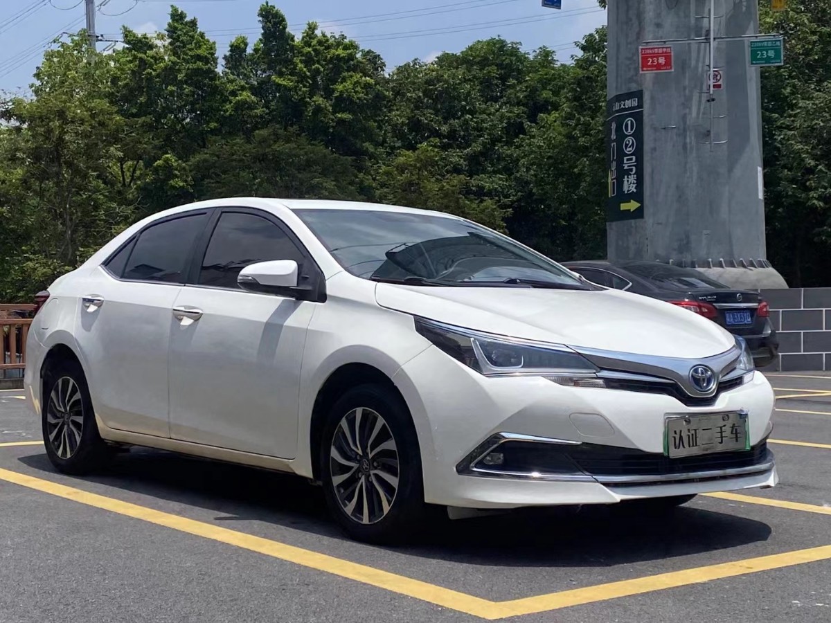 Toyota Corolla Hybird E+ 2022 image de voiture #3