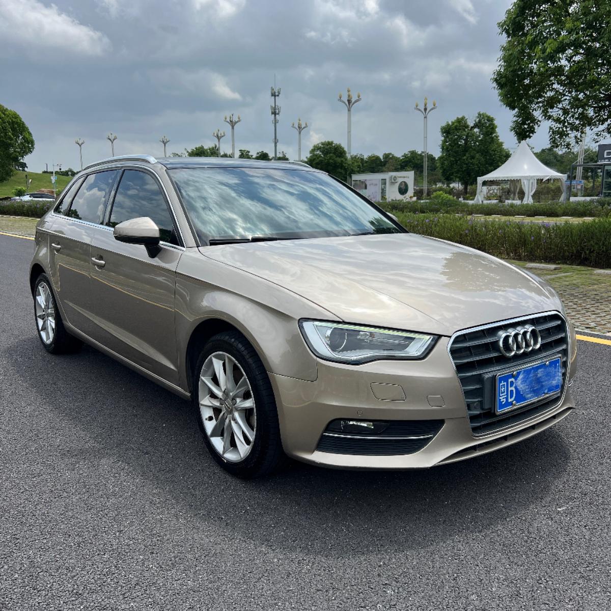 Audi A3 2016 car image #3