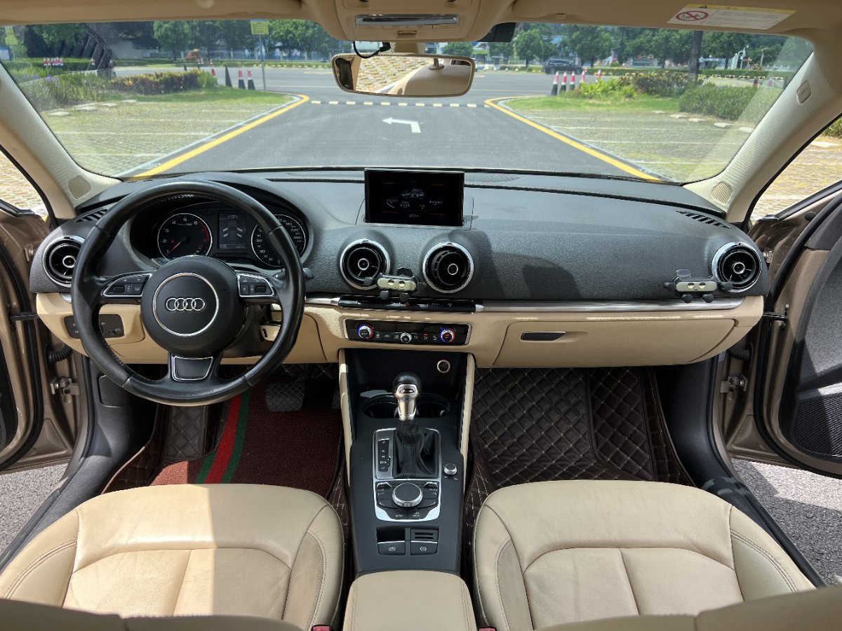 Audi A3 2016 car image #9