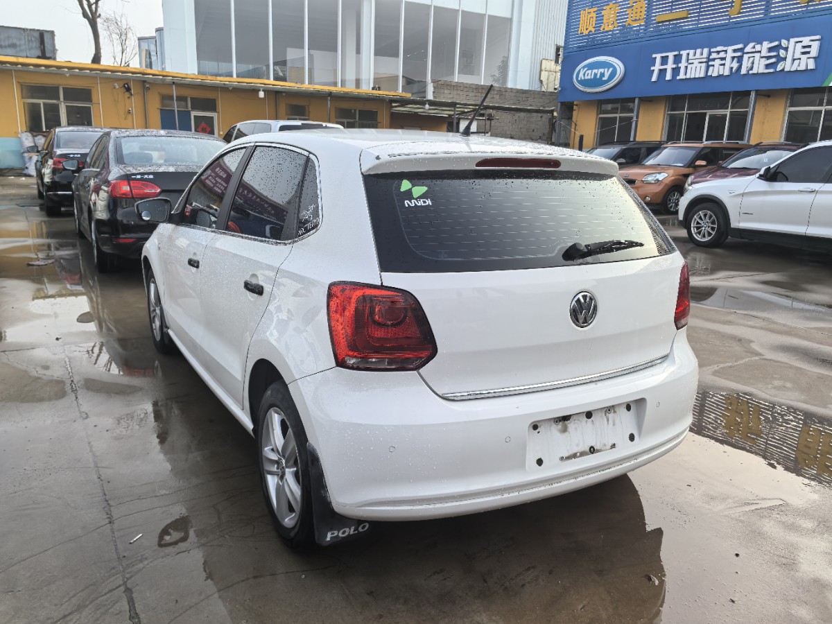 Volkswagen Polo 2014 #3 Volkswagen Polo 2014 car image #3
