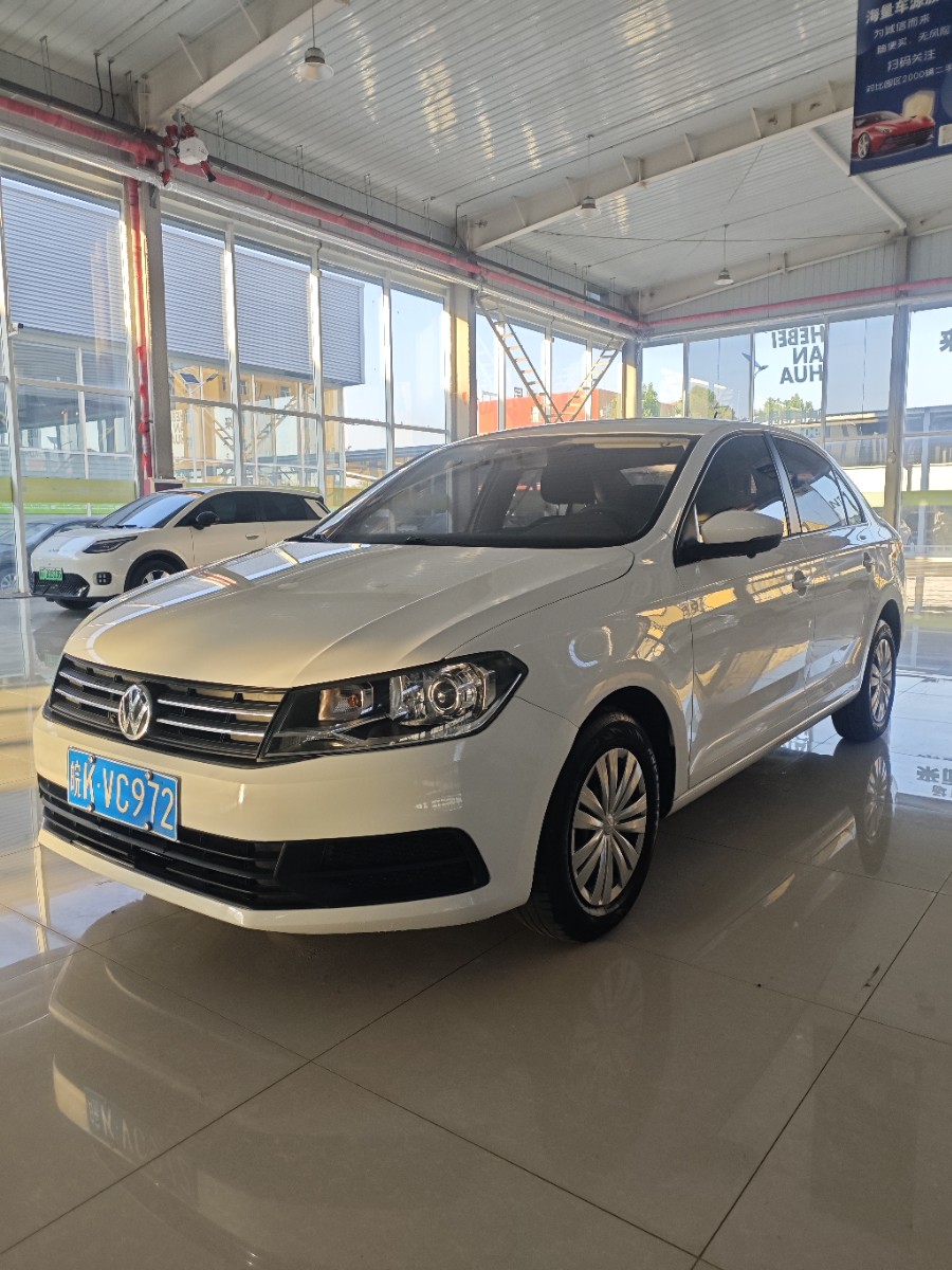 Volkswagen Santana 2022 car image 