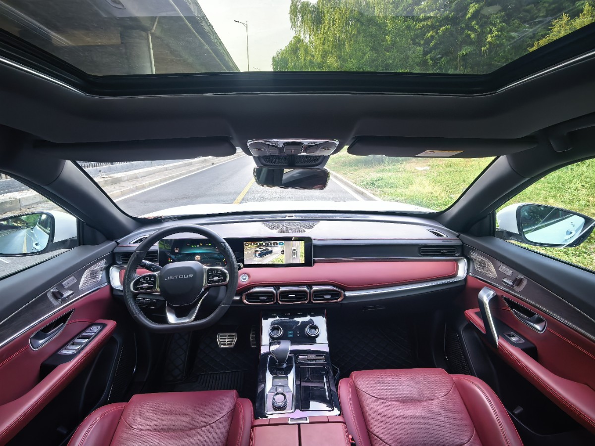 Jetour X70 PLUS 2022 #18 Jetour X70 PLUS 2022 car image #18