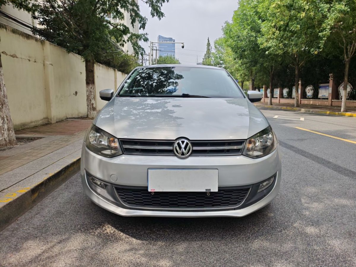 Volkswagen Polo 2011 #2 Volkswagen Polo 2011 car image #2