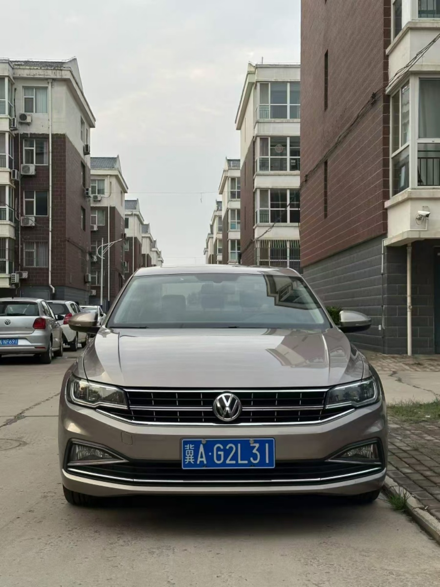 Volkswagen Bora 2019 car image #2