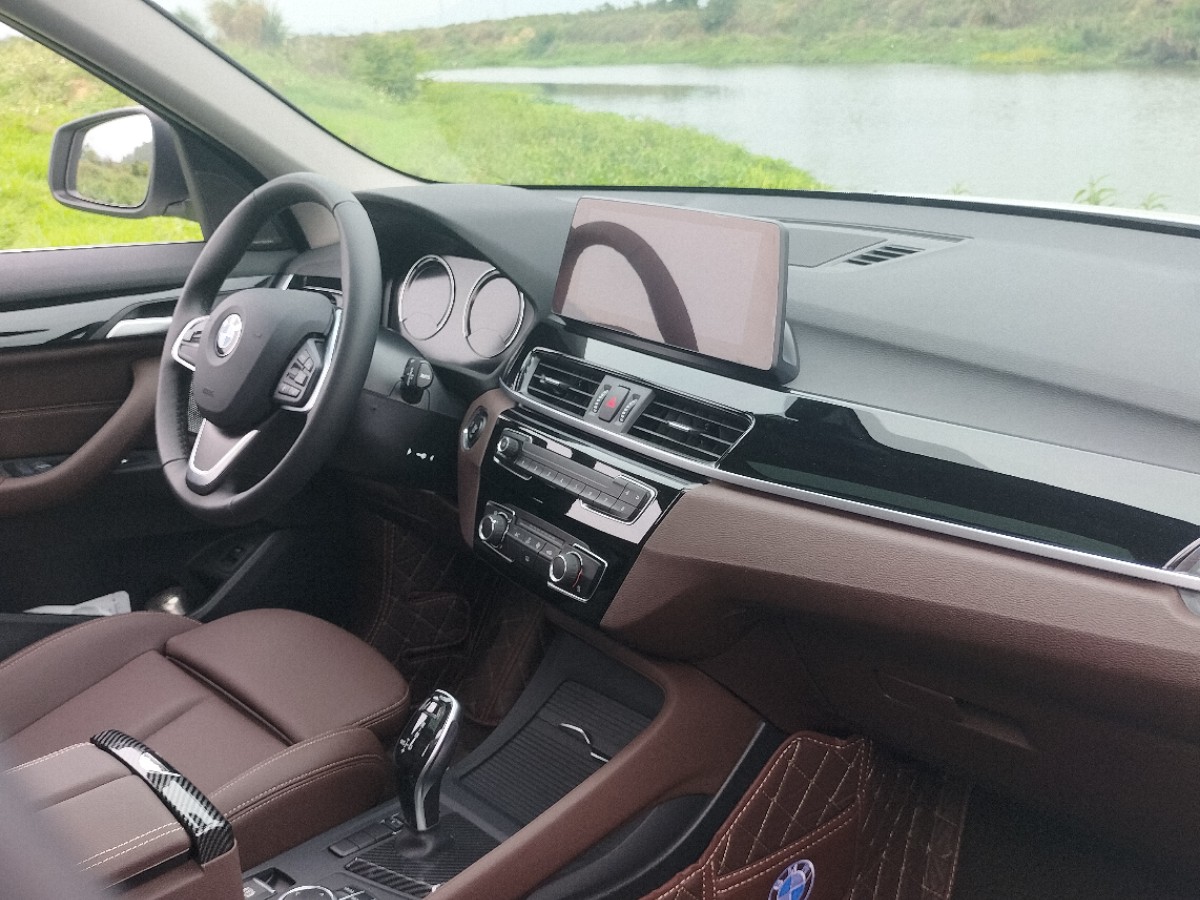 BMW X1 2023 car image #5