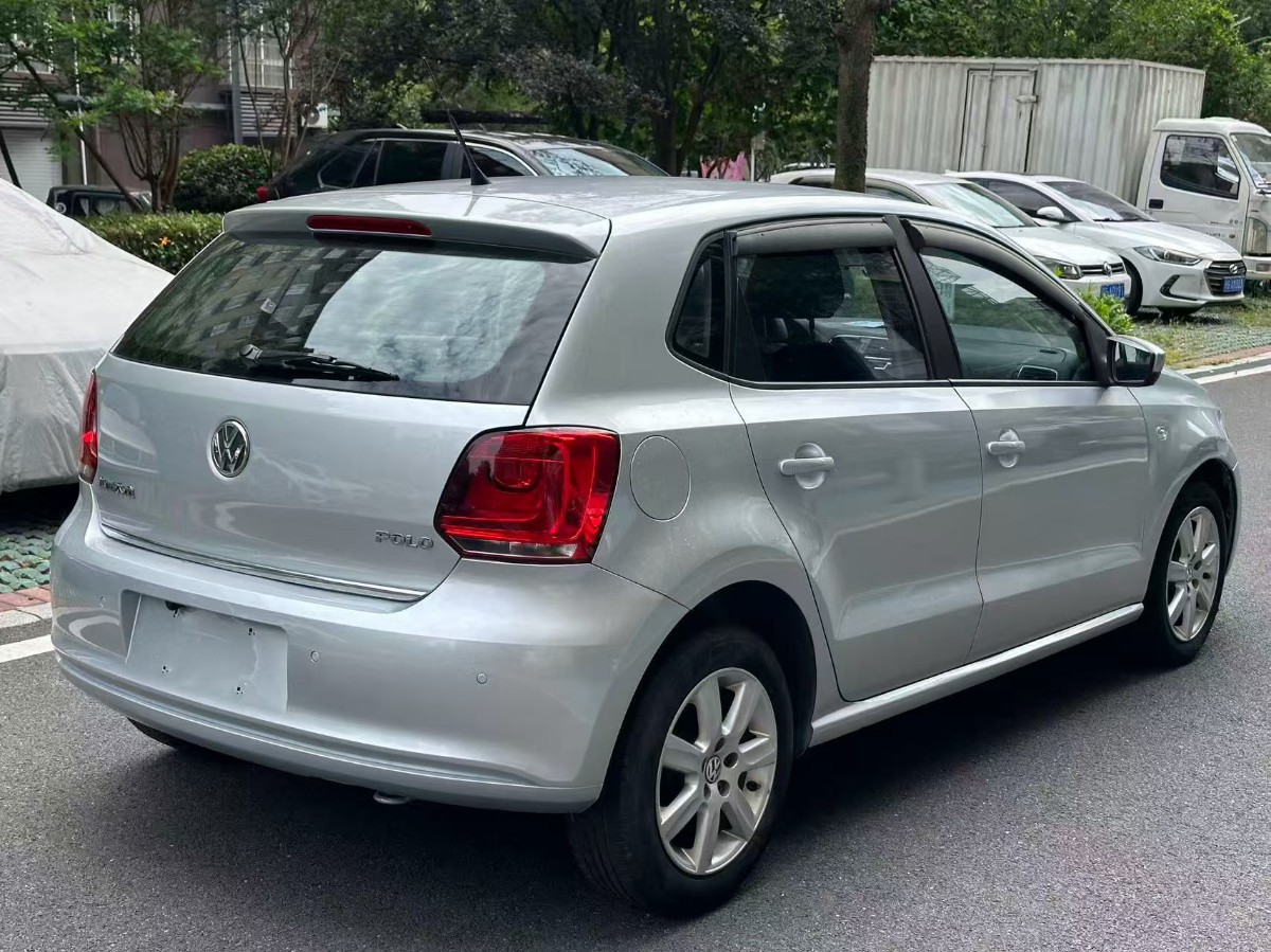 Volkswagen Polo 2014 #9 Volkswagen Polo 2014 car image #9