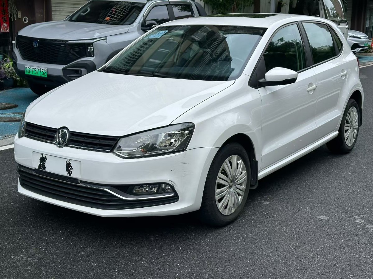 Volkswagen Polo 2018 car image 