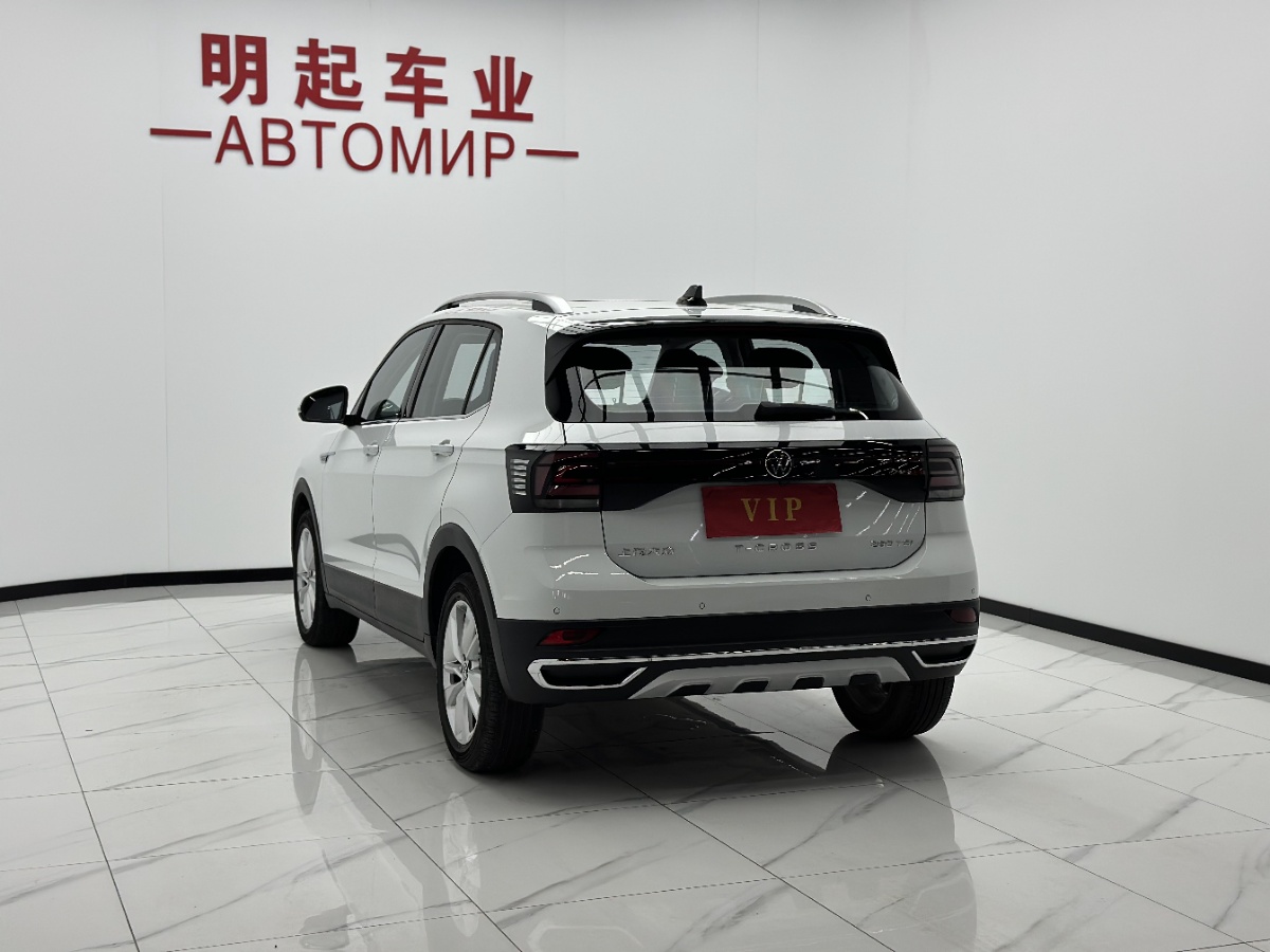 Volkswagen T-Cross 2023 car image #8