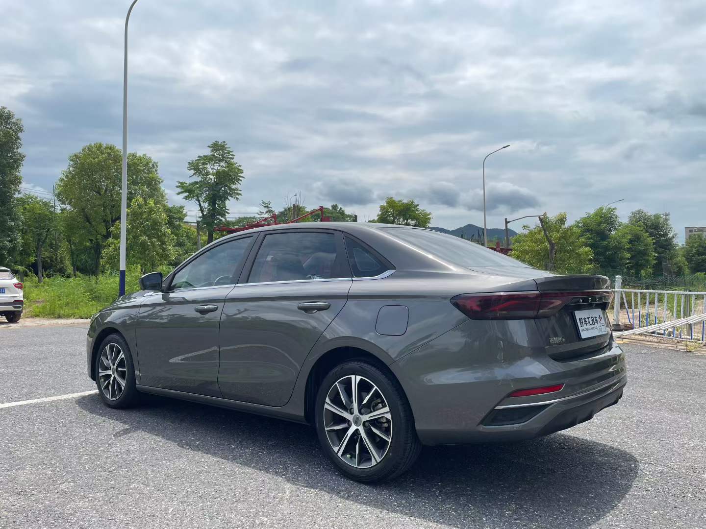 GEELY Emgrand 2022 #6 GEELY Emgrand 2022 car image #6