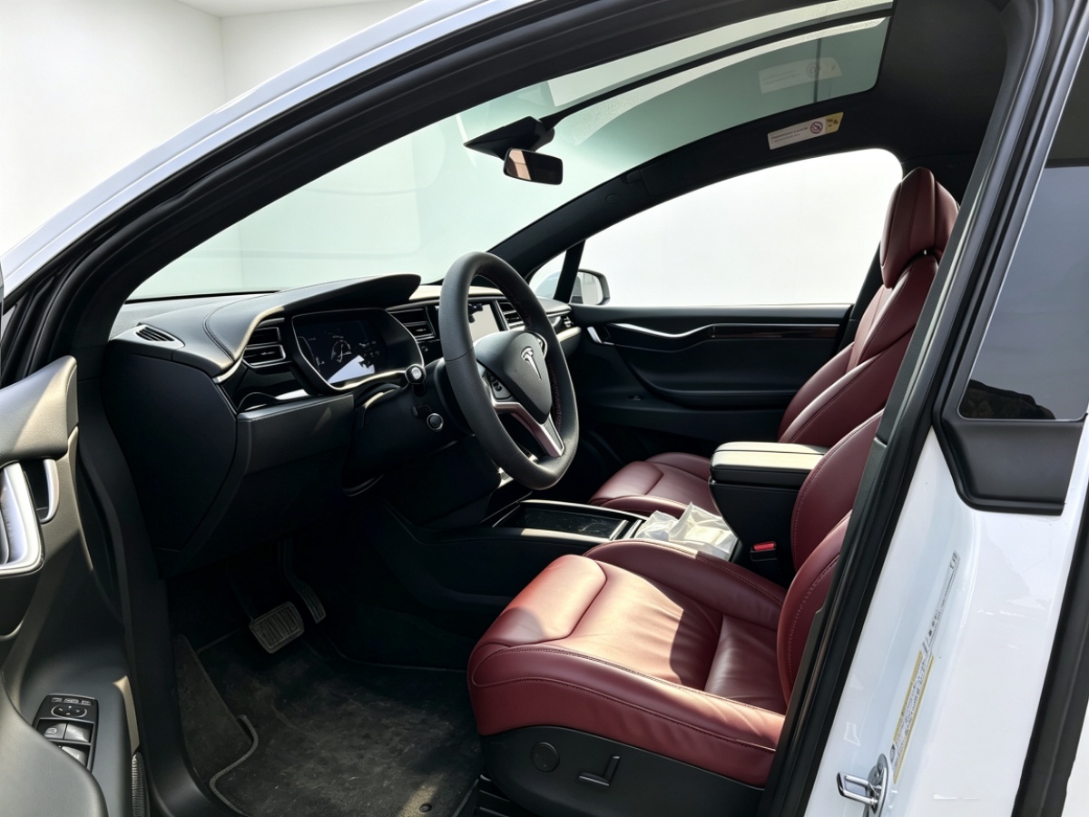 Tesla Model X 2018 car image #7