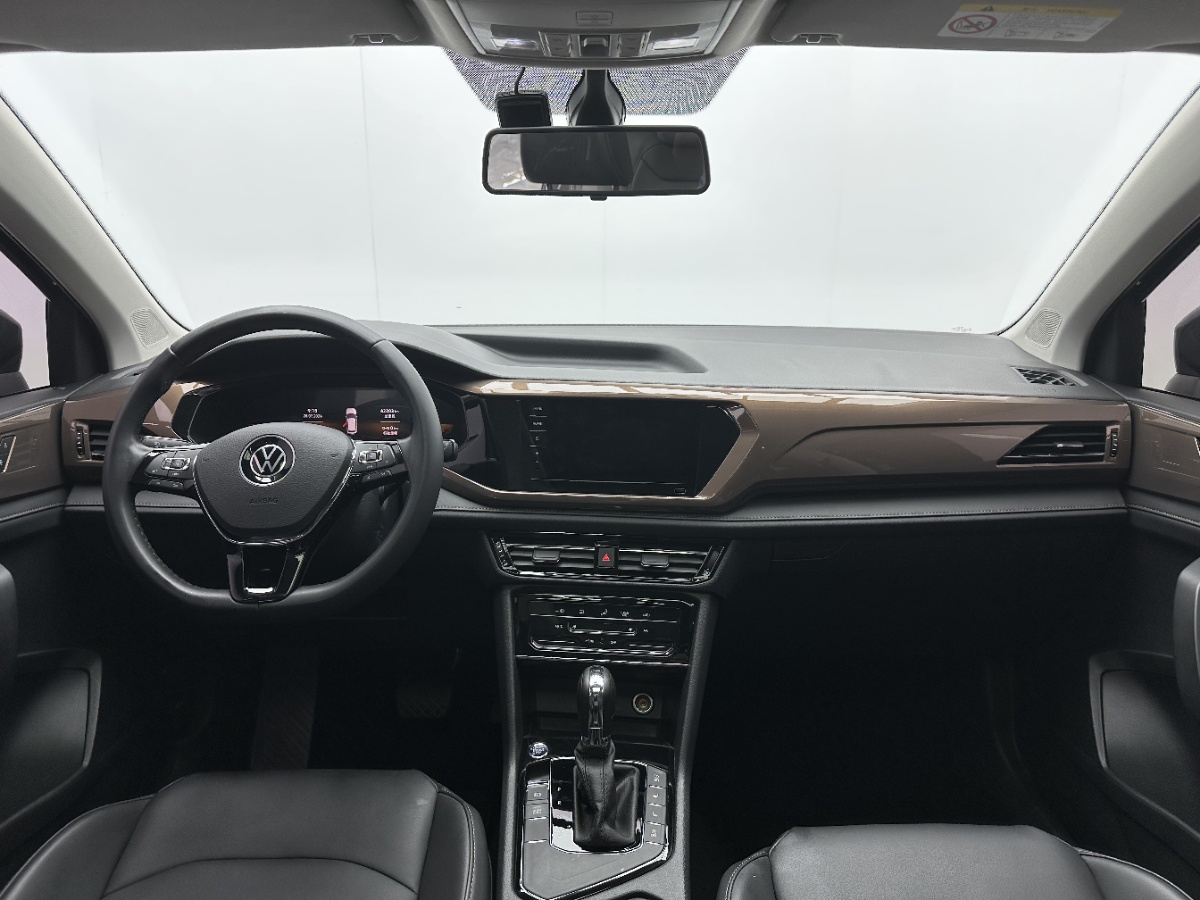 Volkswagen Tharu 2022 #7 Volkswagen Tharu 2022 car image #7