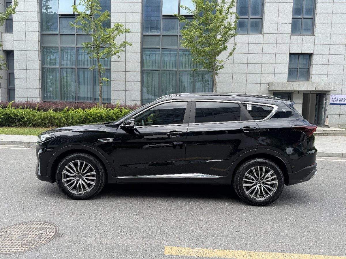 Jetour X70 PLUS 2025 car image #3