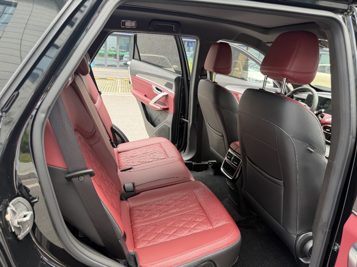 Jetour X70 PLUS 2025 car image #10