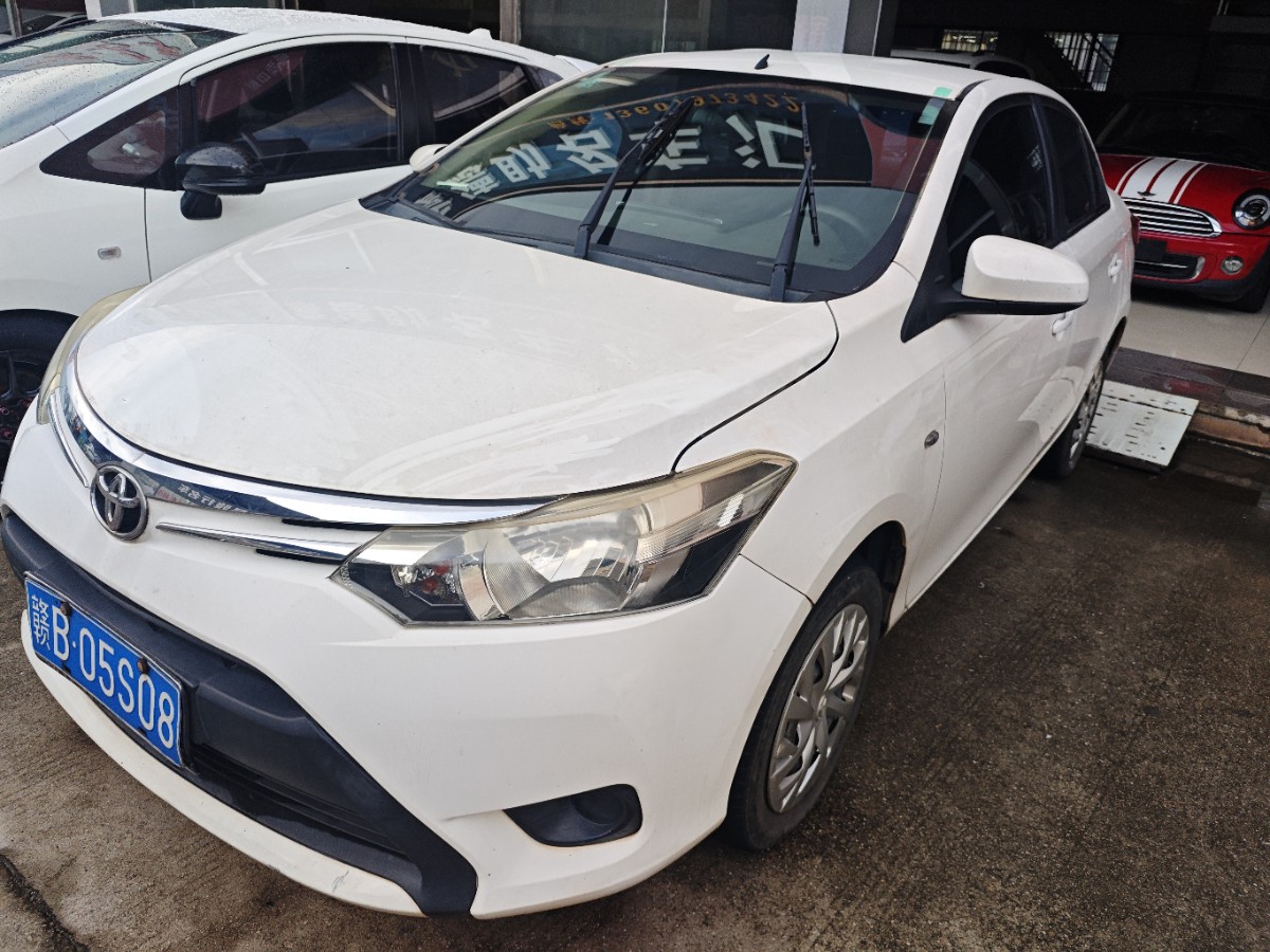 Toyota Vios 2015 Toyota Vios 2015 car image