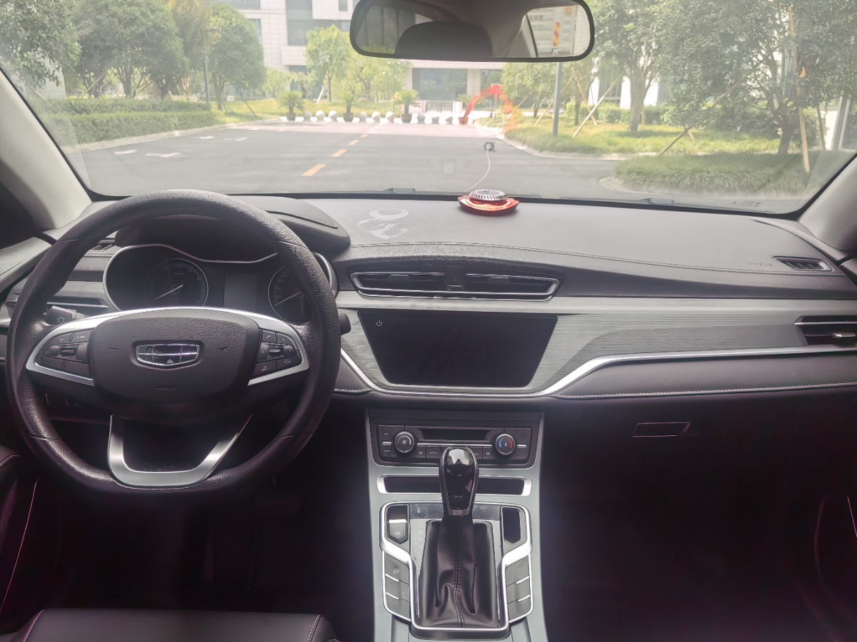 GEELY Emgrand 2022 car image #7