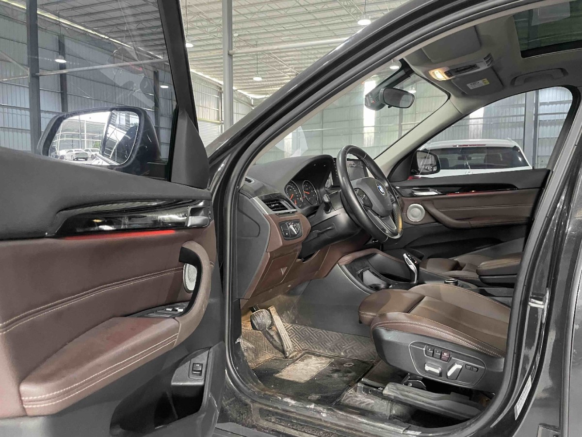 BMW X1 2022 car image #5