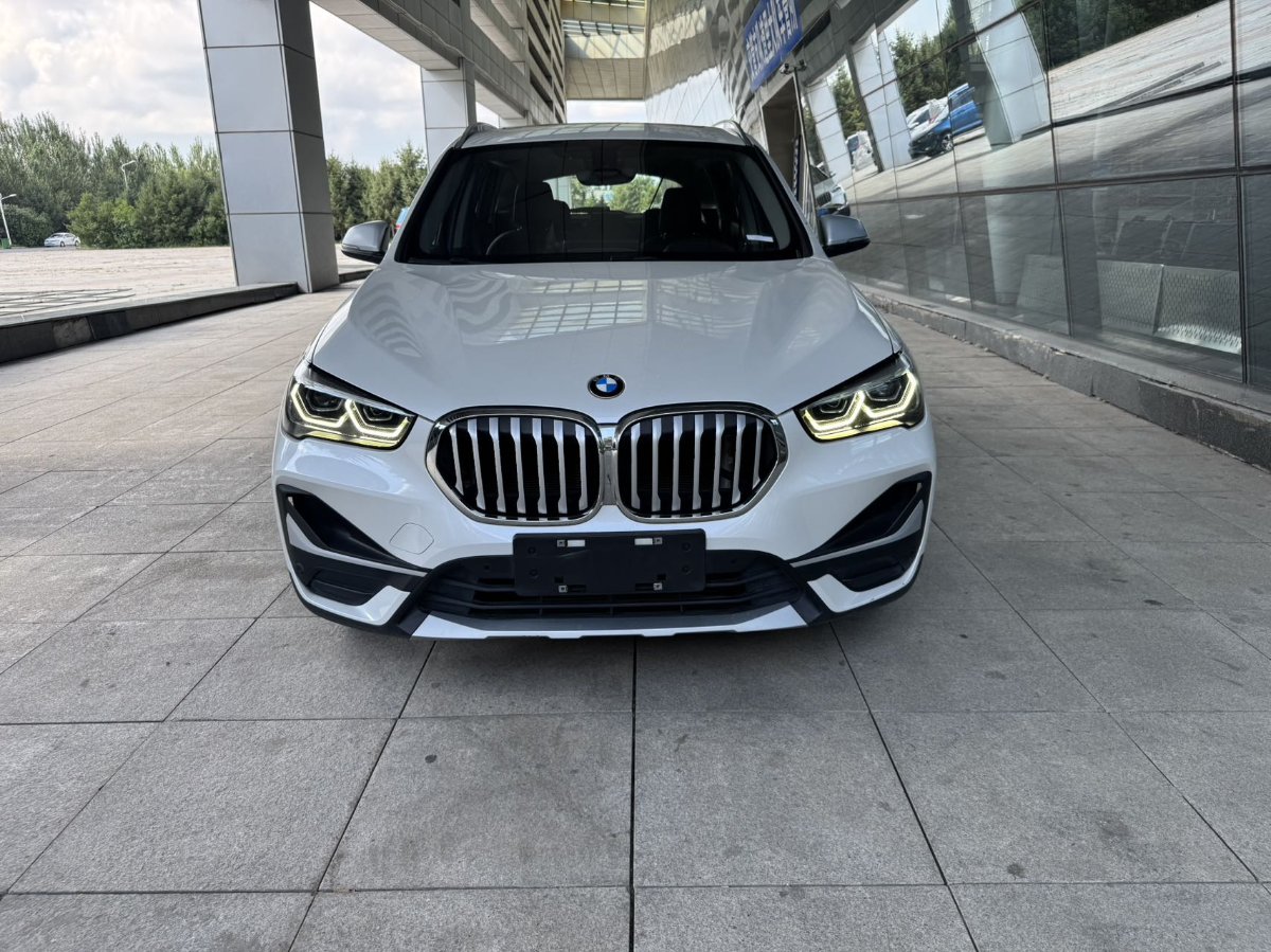 BMW X1 2022 #3 BMW X1 2022 car image #3